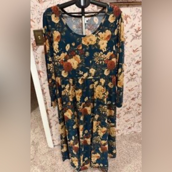 LuLaRoe Dresses & Skirts - Floral Midi Dress in Teal with Mustard and Rust Blooms